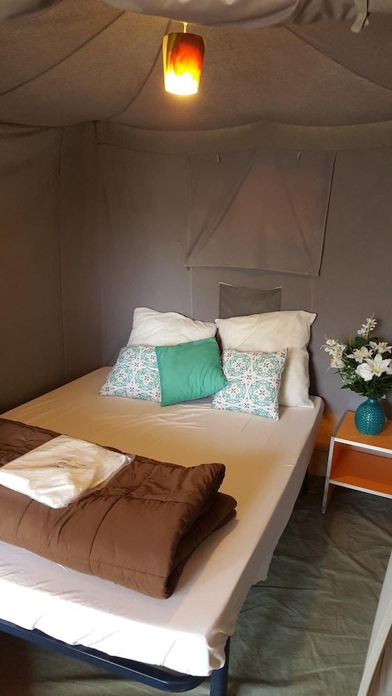 Camping De Nevers Exterior foto